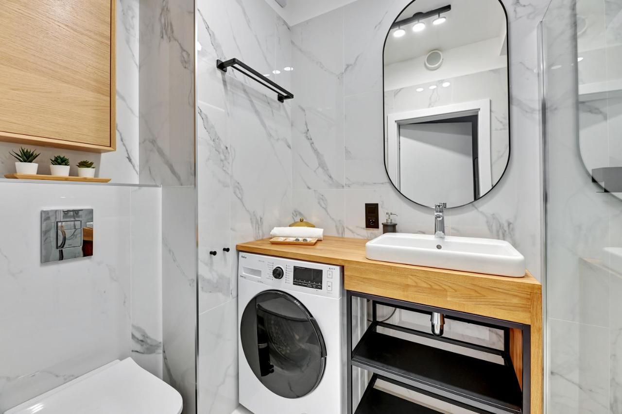 Apartament Walowa Shipyard Gdańsk Extérieur photo